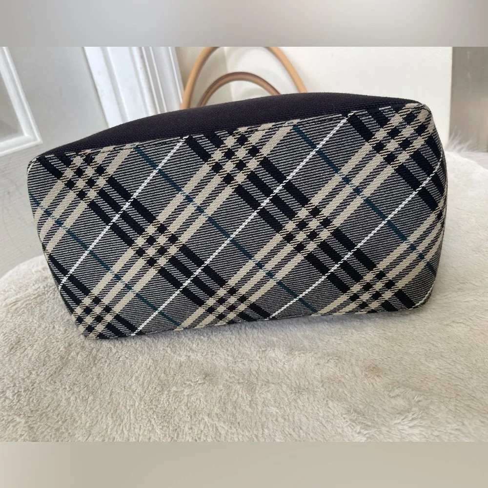 Burberry Blue Label Canvas Tote Bag EUC - Picture 5 of 15